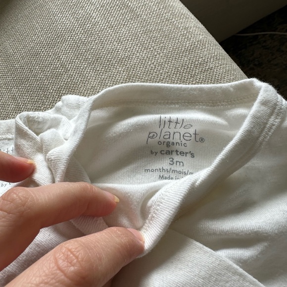 6 bodysuits bundle 100% cotton carters and baby gap - Picture 5 of 6